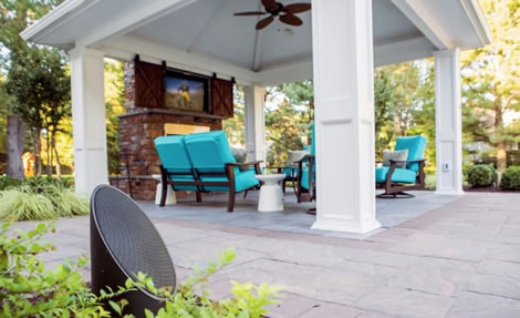 Tv mounting full motion