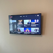 Expert-TV-Mounting-in-Houston-by-Hargrett-Electronics-Trusted-Home-Theater-Pros 5