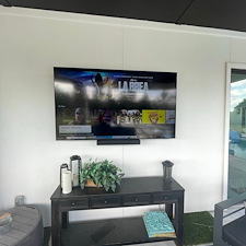 Hargrett-Electronics-a-leading-provider-of-professional-audio-and-video-solutions-recently-completed-another-successful-TV-mounting-and-outdoor-home-audio-installation-project-in-Harris-County-Texas 1