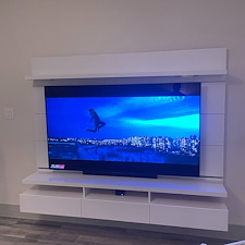 Houston-TV-Mounting-by-Hargrett-Electronics-We-Came-We-Leveled-We-Mounted 18
