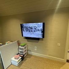 Houston-TV-Mounting-by-Hargrett-Electronics-We-Came-We-Leveled-We-Mounted 8