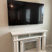 Houston-TV-Mounting-by-Hargrett-Electronics-We-Came-We-Leveled-We-Mounted 5