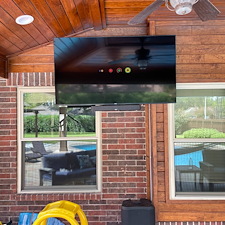 Houston-TV-Mounting-by-Hargrett-Electronics-We-Came-We-Leveled-We-Mounted 4