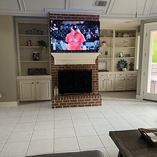 Houston-TV-Mounting-by-Hargrett-Electronics-We-Came-We-Leveled-We-Mounted 6