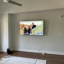 Houston-TV-Mounting-by-Hargrett-Electronics-We-Hang-TVs-So-You-Dont-Have-To 3