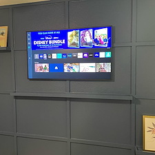 If-youre-searching-for-professional-TV-mounting-in-Richmond-Texas 1