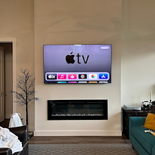 Samsung-Smart-TV-Installation-in-The-Woodlands-Professional-Mounting-for-300 1